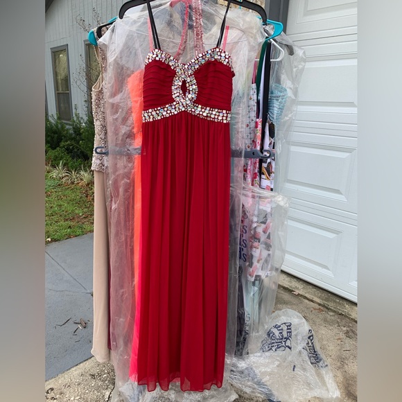 Red Formal Dress - Picture 1 of 3